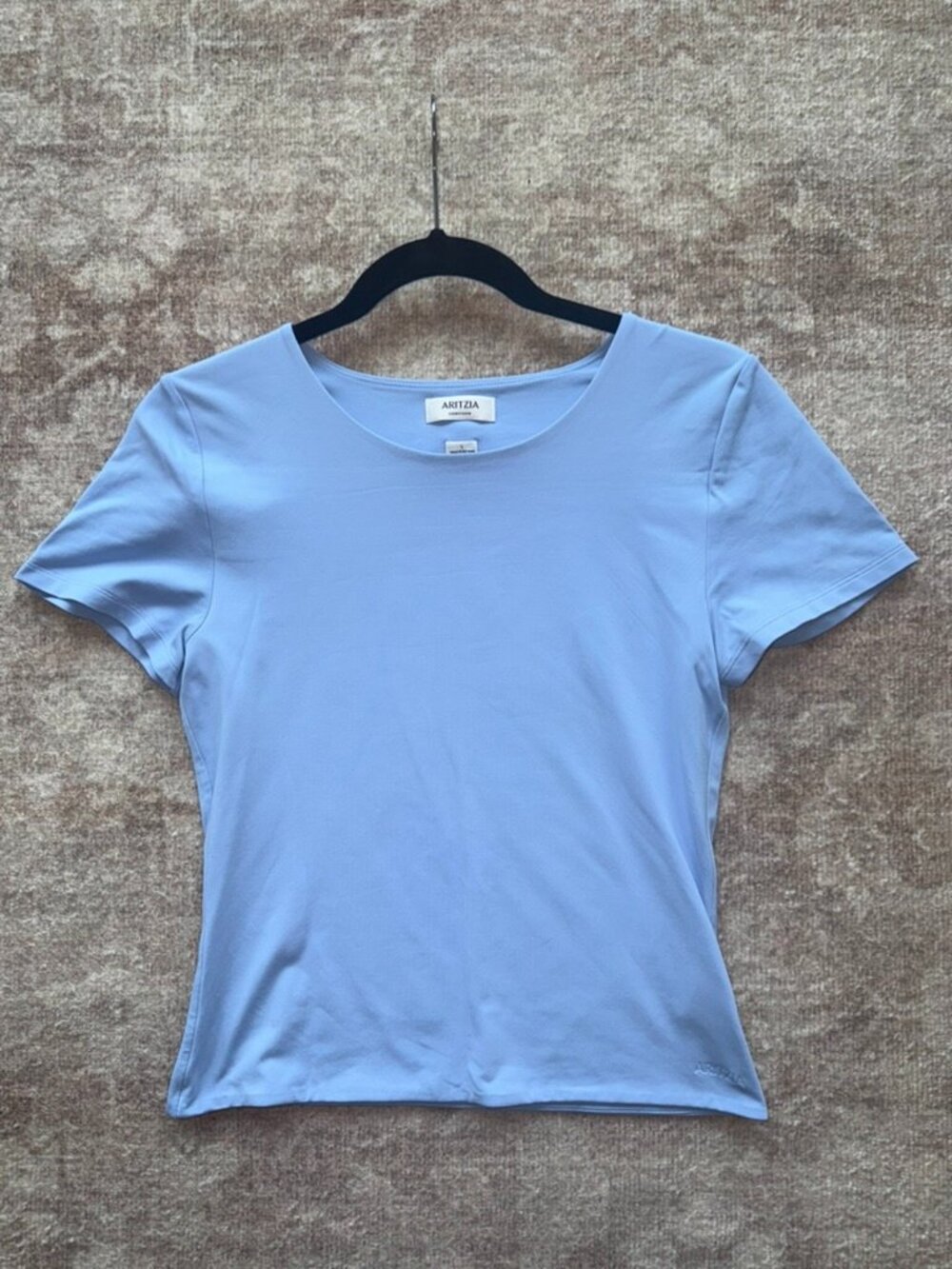 Aritzia Contour Short Sleeve T-Shirt Size L